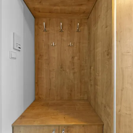 1-bedroom With Balcony, Rustaveliho - Raca * ברטיסלאבה