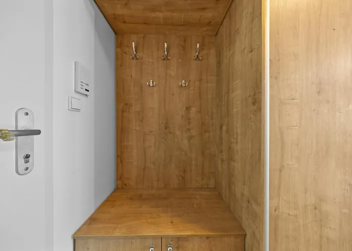 1-bedroom With Balcony, Rustaveliho - Raca * Bratysława