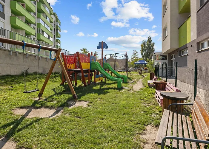 1-bedroom With Balcony, Rustaveliho - Raca