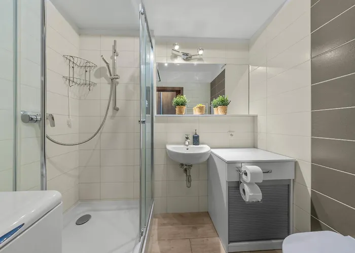 1-bedroom With Balcony, Rustaveliho - Raca